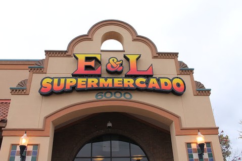 Southwest Detroit just got its heart back! ❤️
We’re so thrilled to see E&L Supermercado back in action. More than a grocery store, it’s a true community anchor. Seeing this kind of resilience makes us proud to call Detroit home.
Welcome back, E&L! Go show them some love this weekend. 🛒✨
#SouthwestDetroit #DetroitStrong #MakeDetroitHome #ELSupermercado